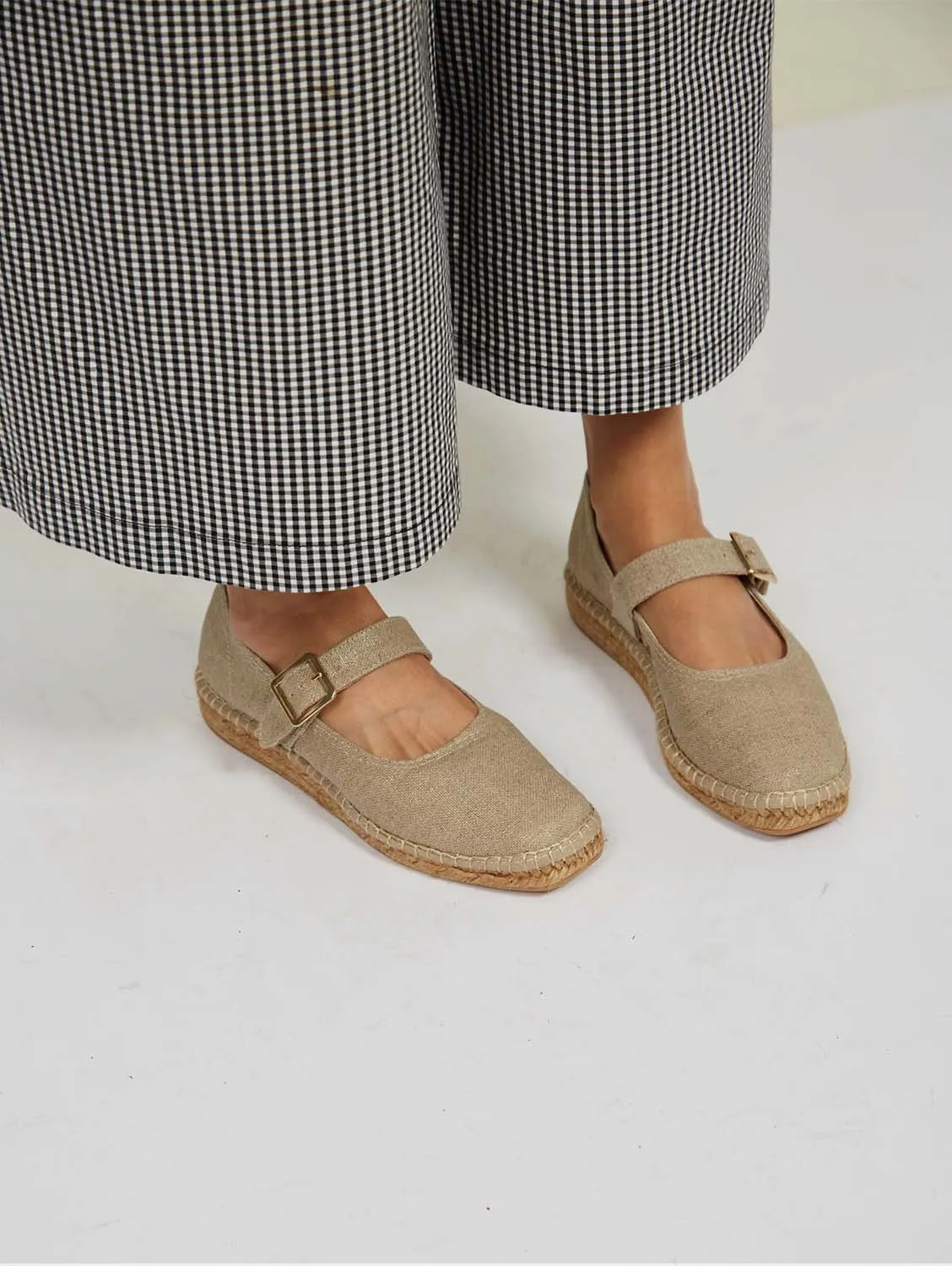 Chinchon Vegan Eco Suede & Jute Flats | Natural Linen