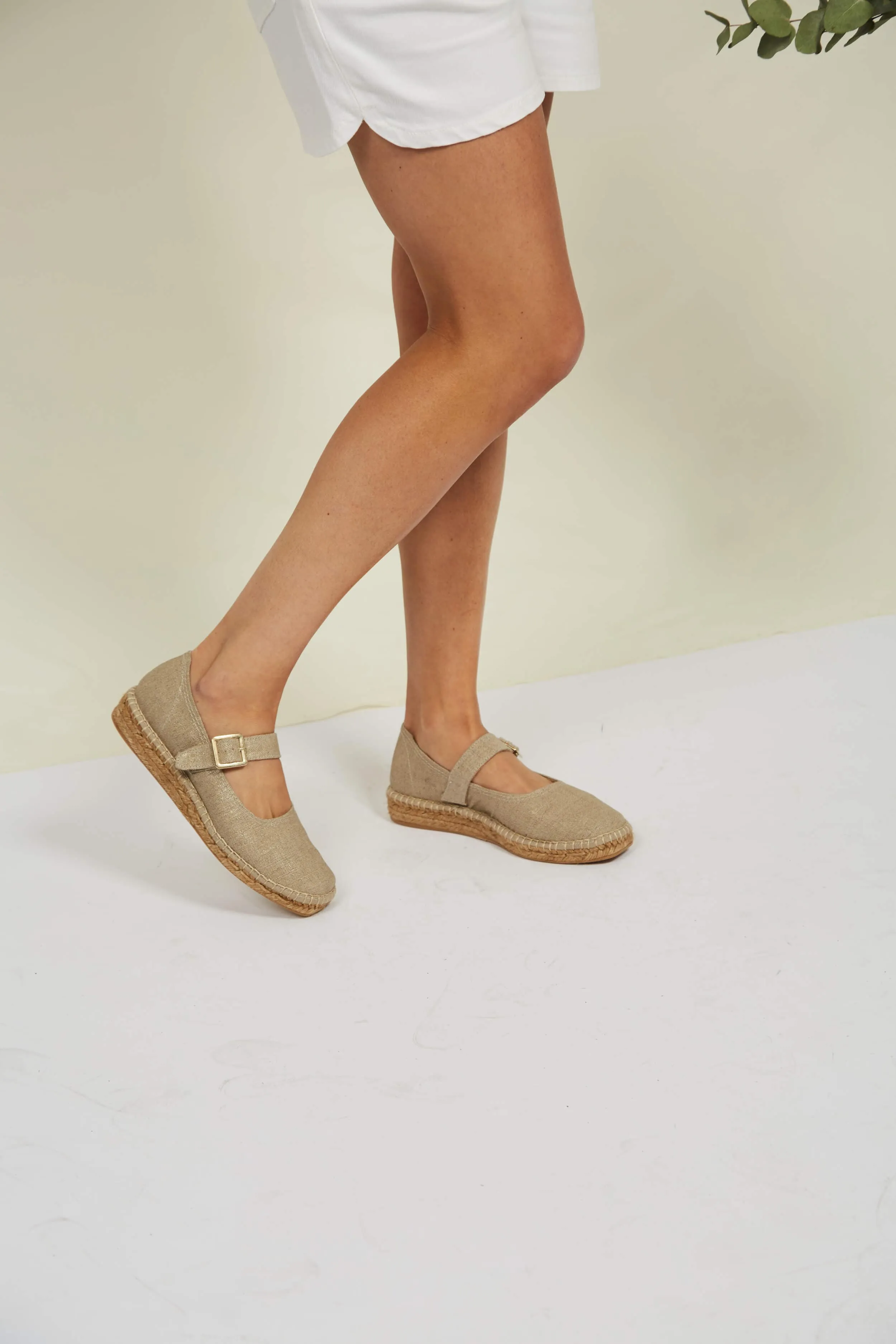 Chinchon Vegan Eco Suede & Jute Flats | Natural Linen