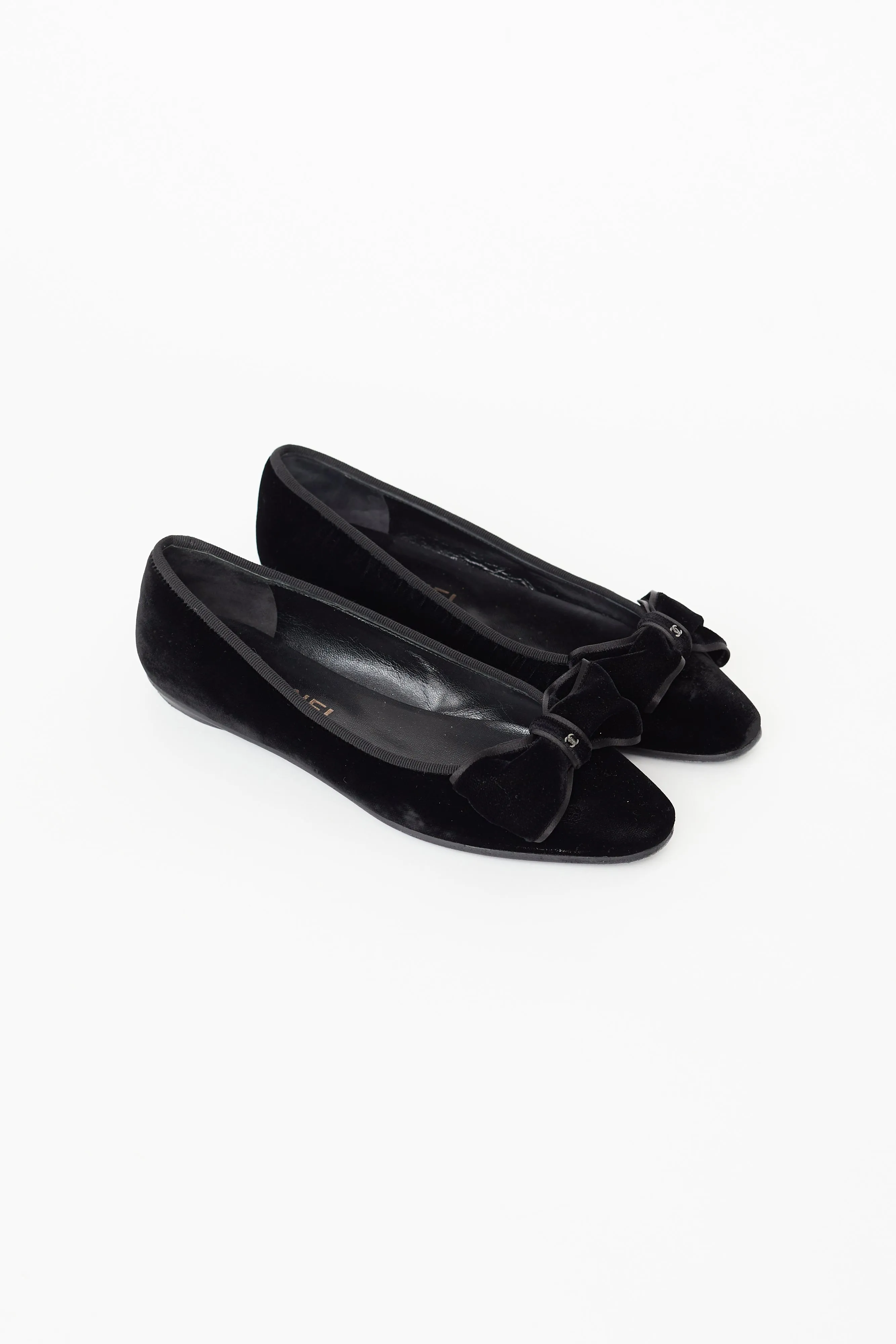 Fall 2004 Black Velvet Bow Ballet Flat