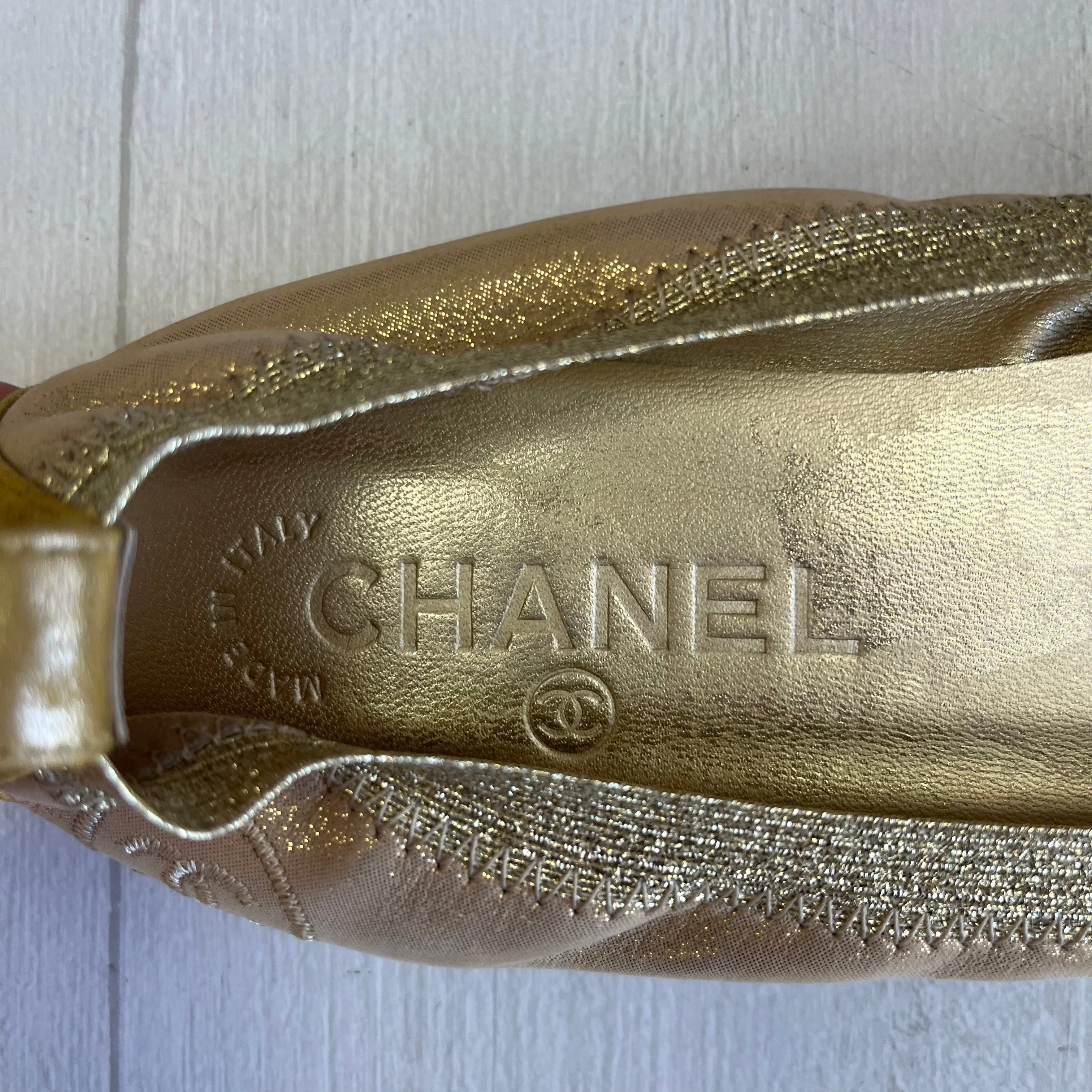 Shoes Designer By Chanel  Size: 9